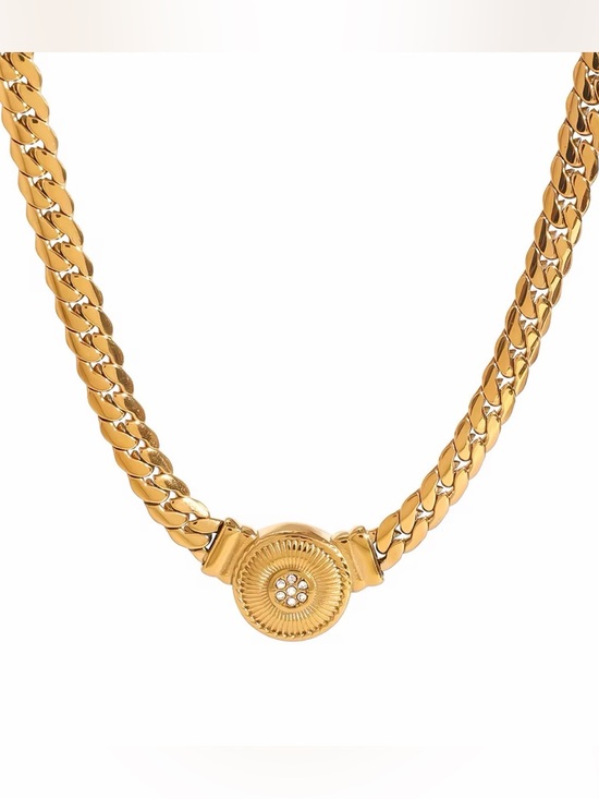 SahrzJewellery Jewelry - 18K Gold Plated Vintage Inspired Medallion Pendant Cuban Link Chain Necklace